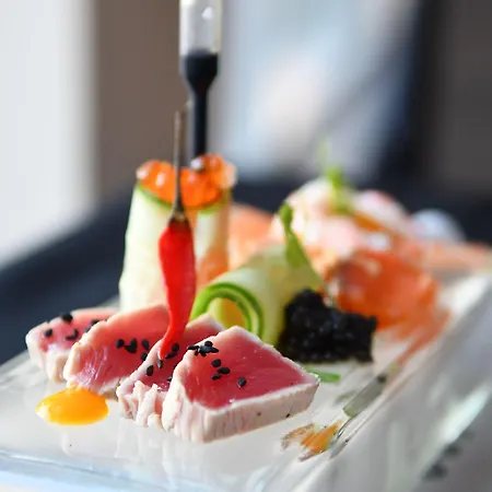 Azur 3* شيوفوك