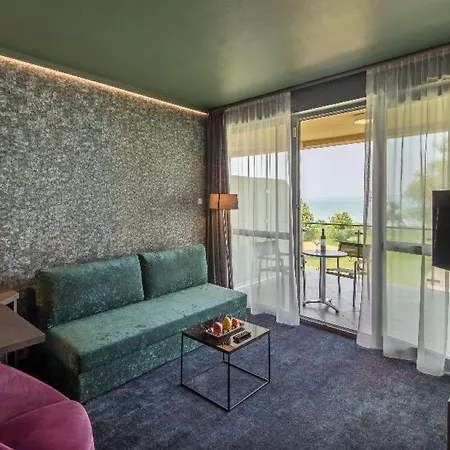 فندق Azur شيوفوك