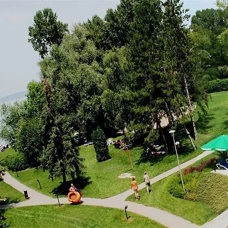 Hotel Azur Premium 4*