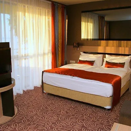 Azur Premium Siofok