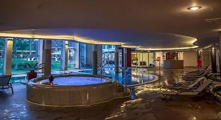 Azur Premium Hotel Siofok