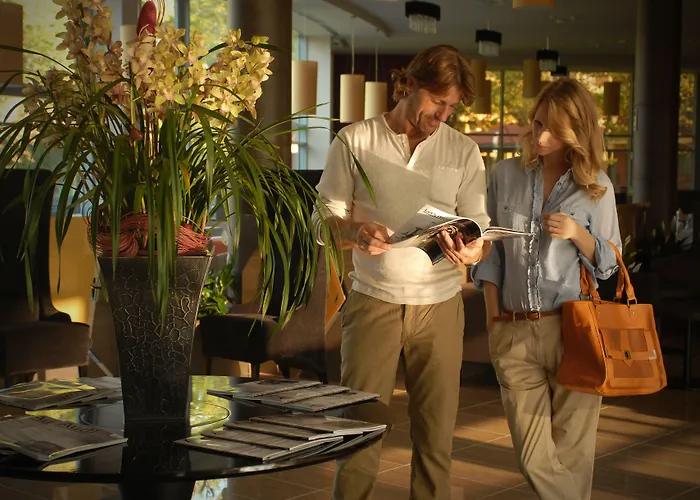 Azur Hotel