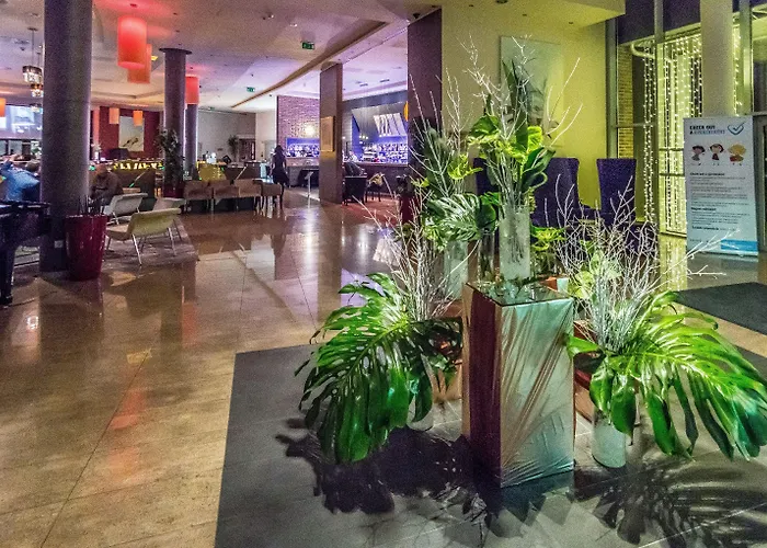 Azur 3* Siófok